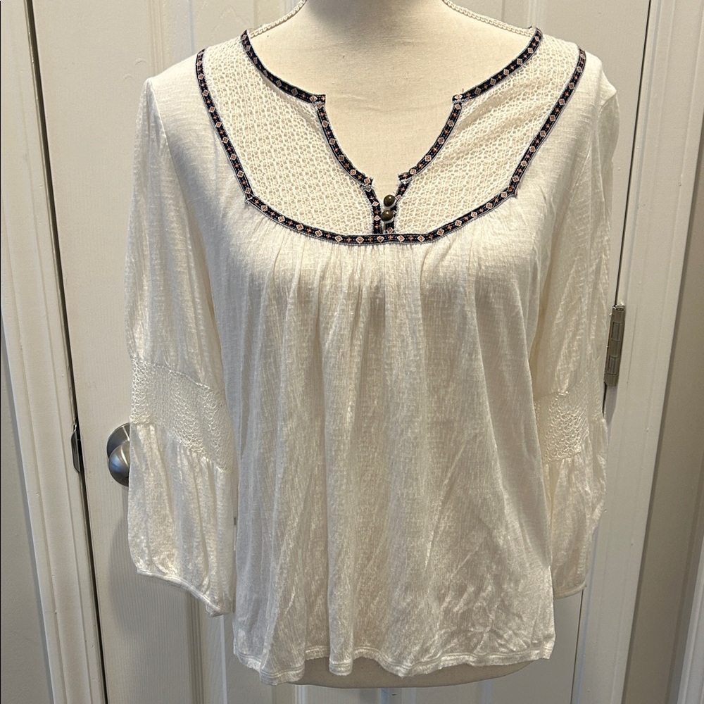 American Rag medium Women's White Boho Blouse